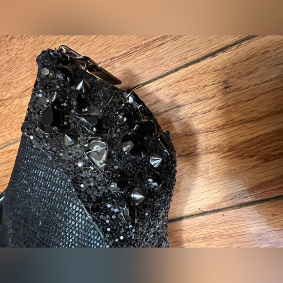 Pointy Black High Heels by Nina - Picture 6 of 7